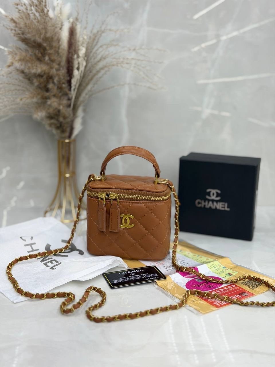 сумка chanel сумка chanel,сумка маленькая через плечо chanel,сумка chanel,сумка через плечо chanel,сумка chanel vanity бордовая