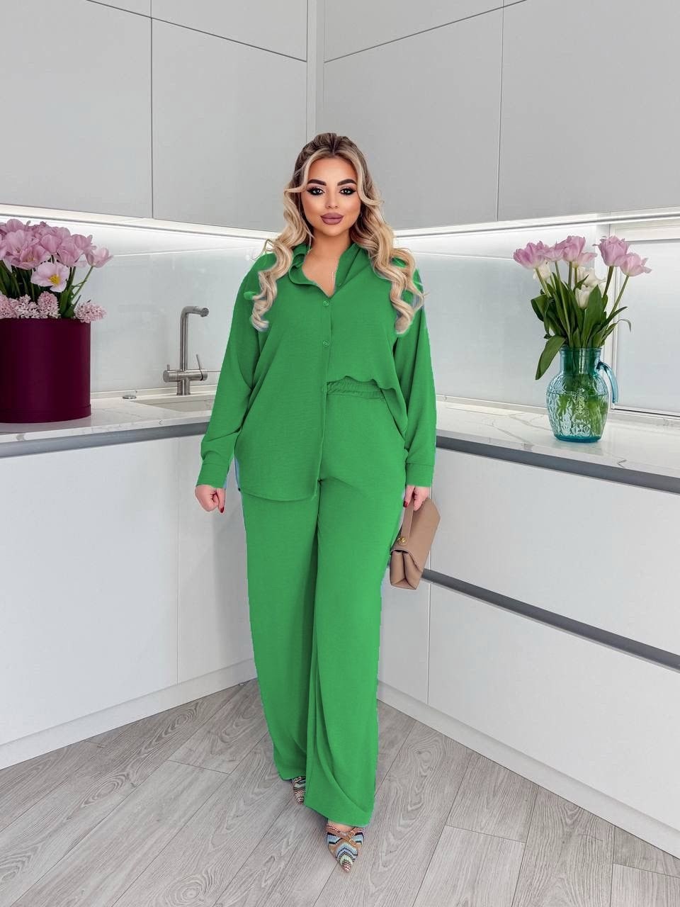 женские костюмы брючные,женские костюмы больших размеров,костюм жатка женский летний брючный,женские костюмы,костюм с брюками