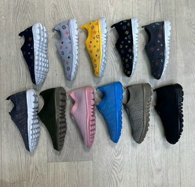 ,женские слипоны, оптом,кроссовки текстильные,обуви