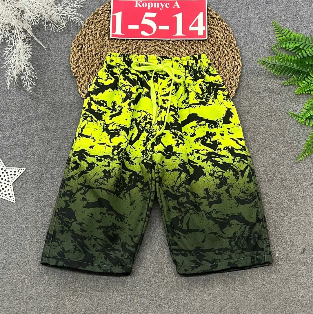 ребенок,мальчики модели на пляже,мальчики на пляже,мальчик,дети пляж