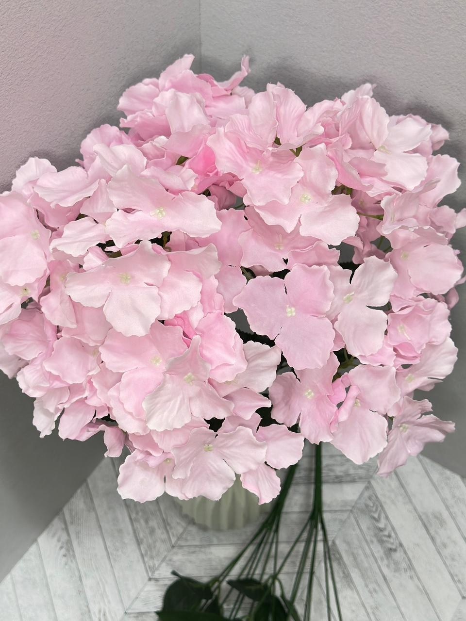 гортензия искусственная,голубая гортензия,цветы гортензии искусственные,нежно голубая гортензия,гортензия искусственная для декора интерьера голубая 48 см