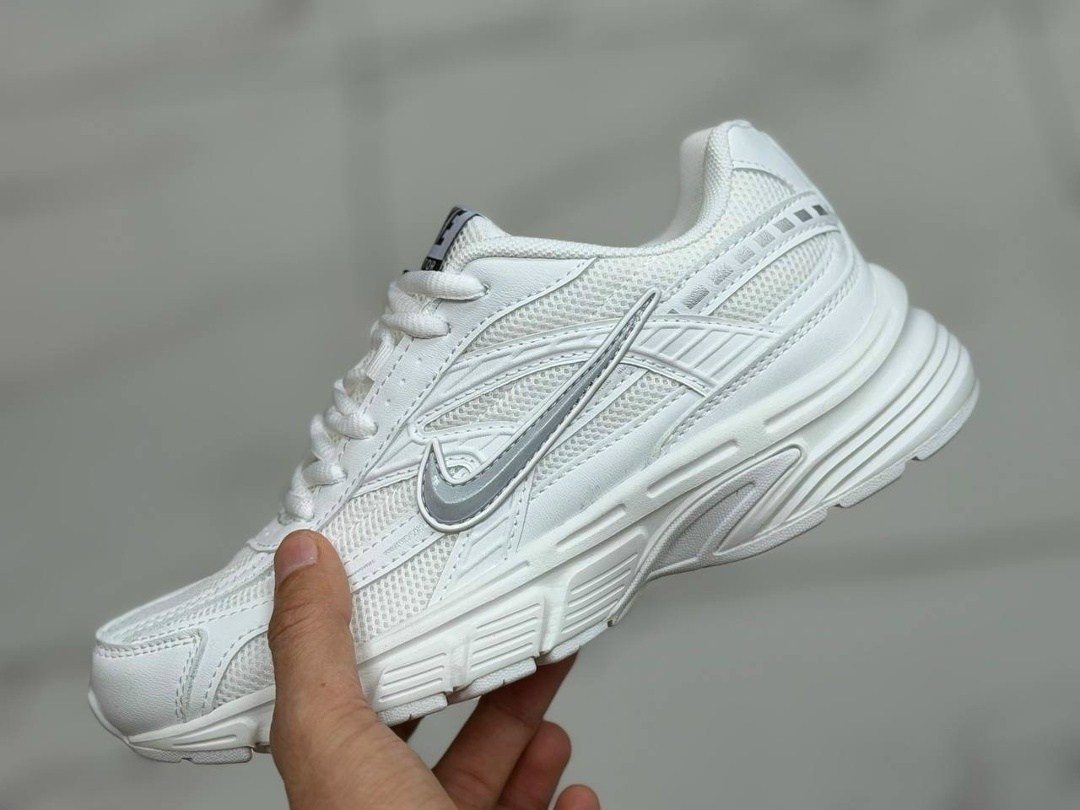 кроссовки nike initiator,кроссовки initiator nike цвет серый,nike initiator,nike initiator men's running shoes,кроссовки nike initiator metallic silver black