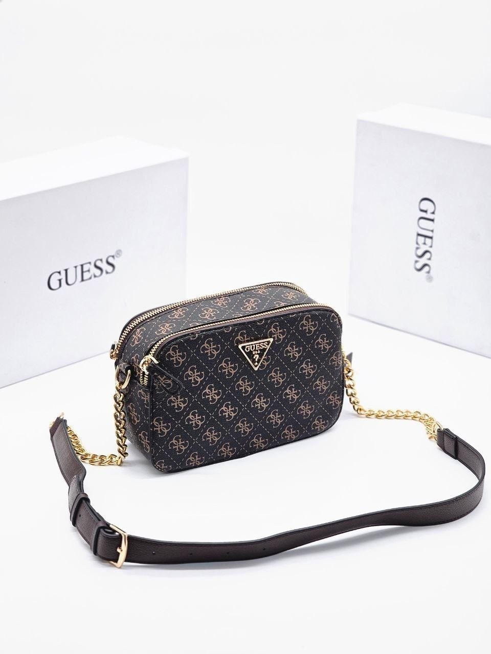 женская сумка guess,сумка guess,guess сумка на плечо,сумка кросс-боди guess,сумка через плечо guess