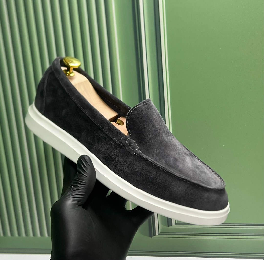 мужские замшевые лоферы loro piana summer walk grey,лоферы мужские loro piana,лоферы из натуральной замши loro piana,замшевые лоферы loro piana,лоферы loro piana