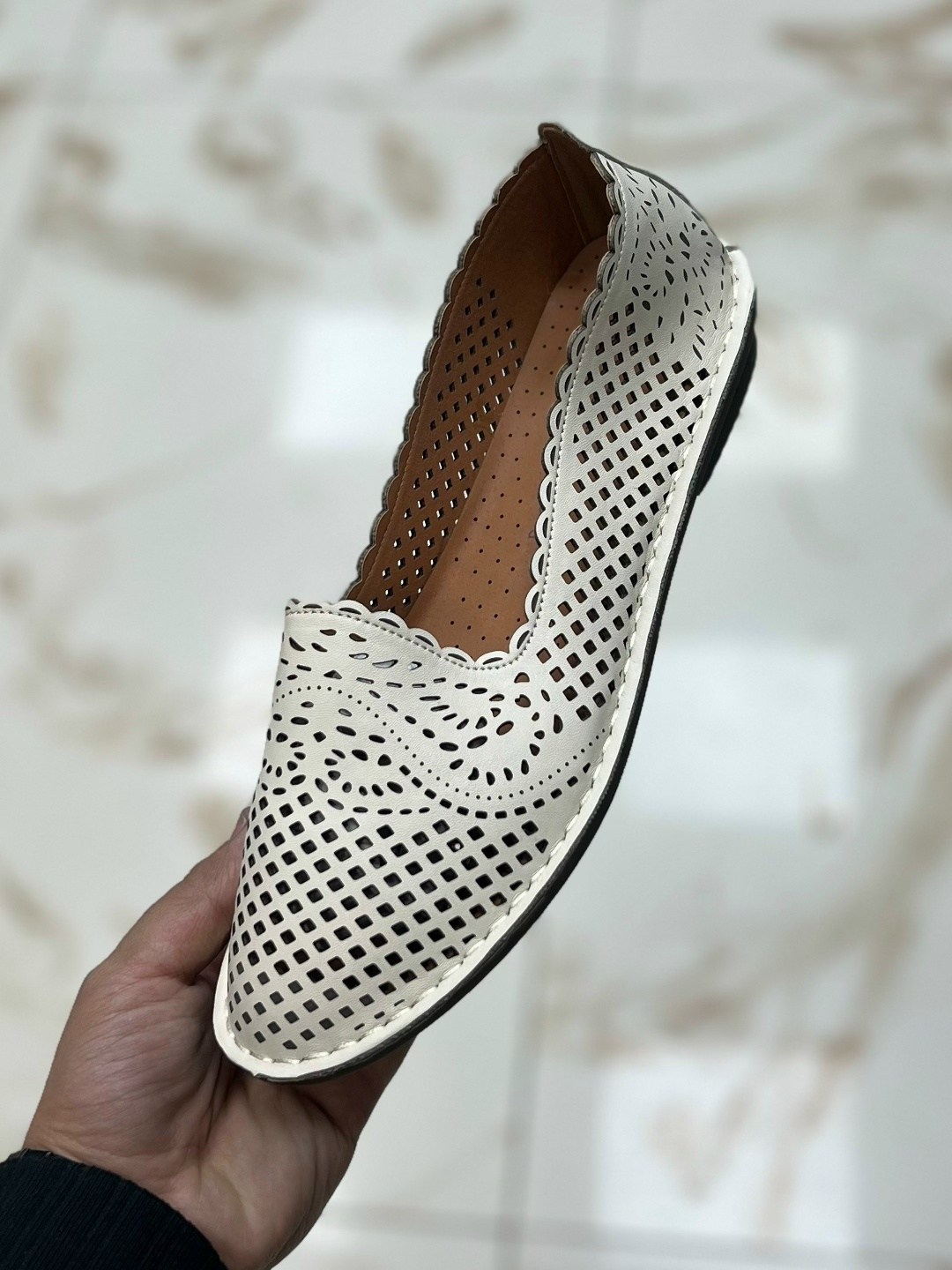 ,туфли женские,женская ,мокасины с перфорацией,летние туфли