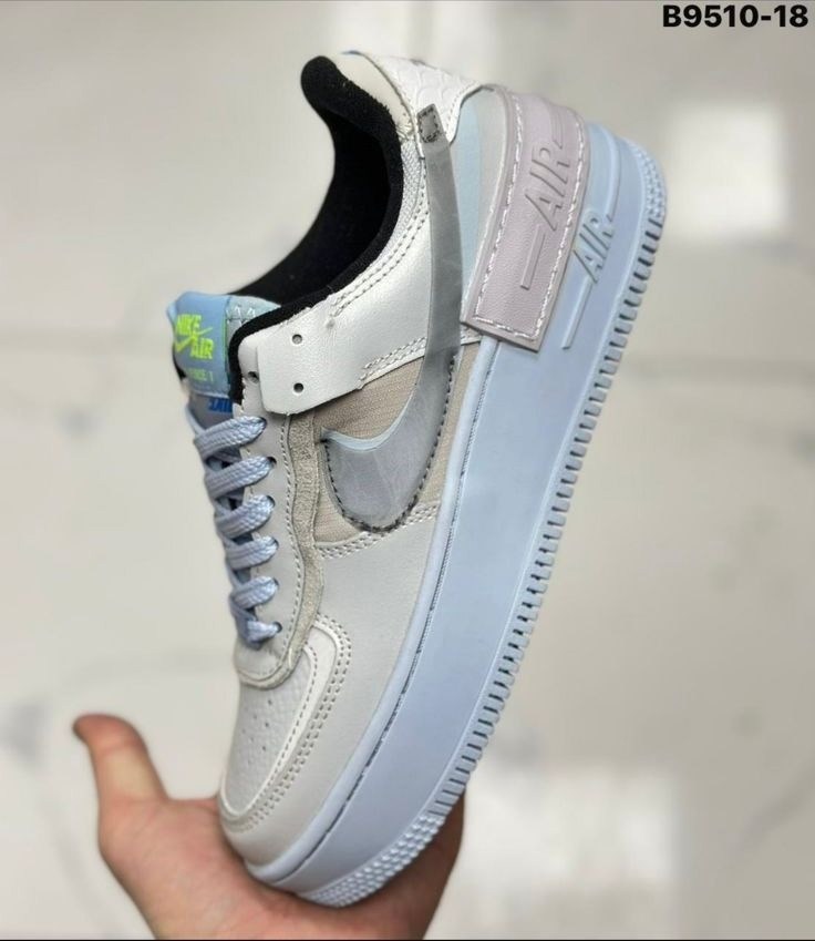 nike air jordan 1 low,air jordan 1 low og,air jordan 1 low,кроссовки travis scott x air jordan 1 low og,кроссовки travis scott x air jordan 1 low