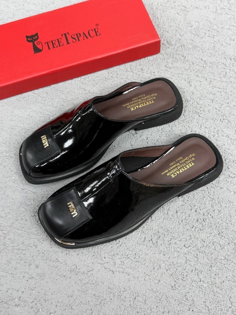 ,шлепанцы женские,шлепки женские,коричневые кожаные мюли miu miu,женские замшевые мюли hermes go коричневые