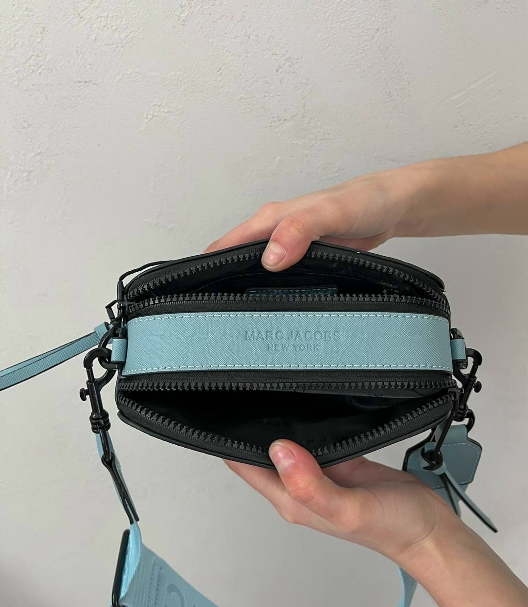 сумки через плечо marc jacobs,сумка marc jacobs,marc jacobs сумка женская,сумка женская marc jacobs black,сумка в стиле marc jacobs