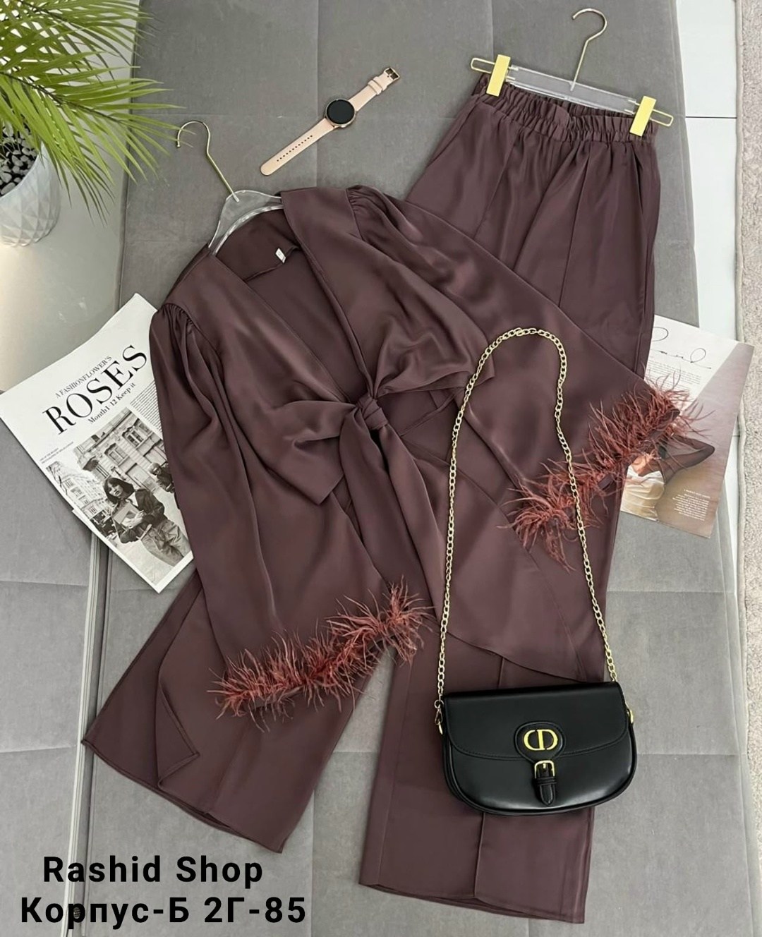 брючный костюм с перьями,шелковый брючный костюм,костюм женский,женский костюм двойка,брючный костюм женский