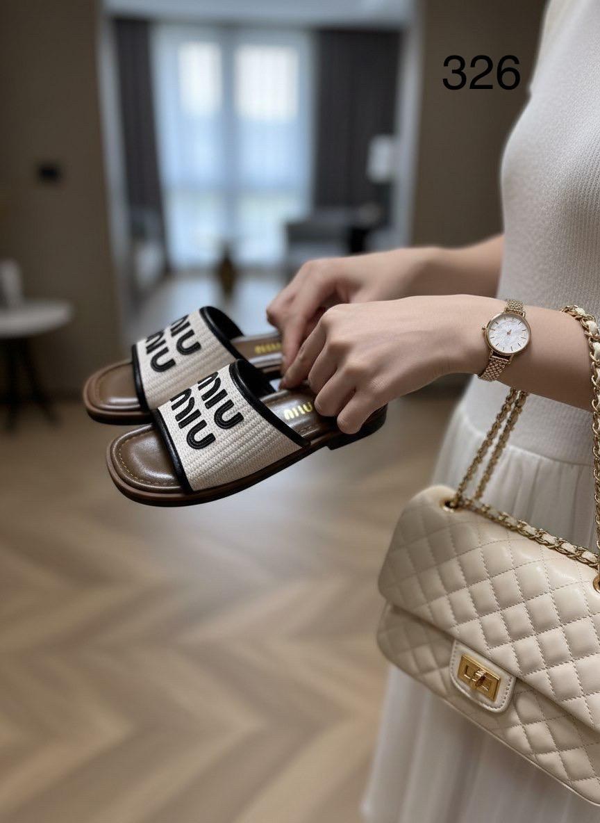 шлепанцы модные,,женские шлепанцы,шлепанцы miu miu,шлепки женские