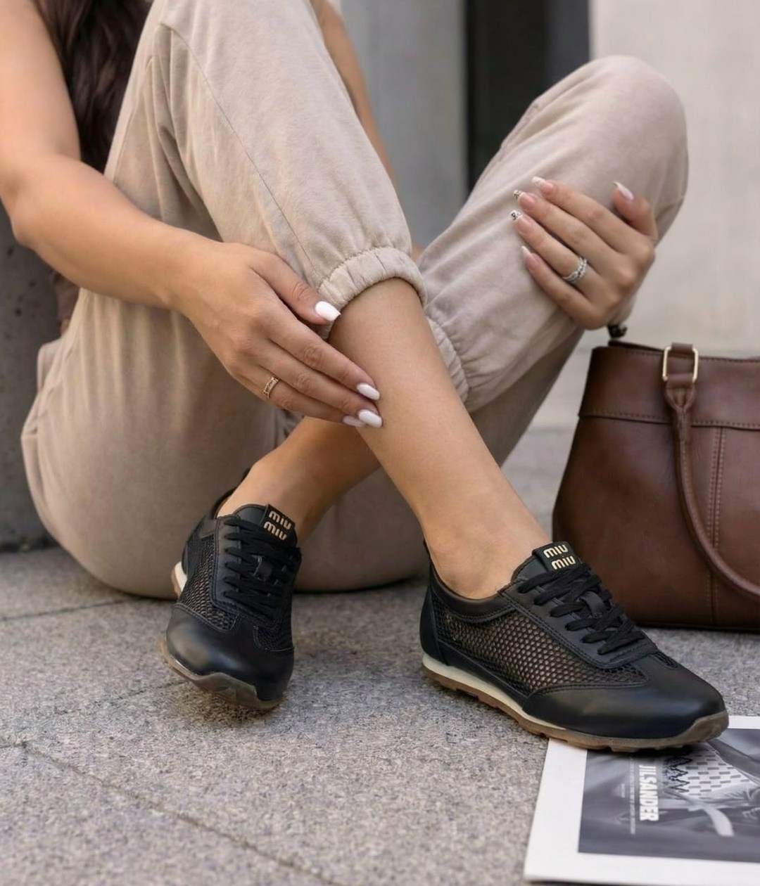 ,кроссовки женскиe,спортивная ,кожаные кроссовки,повседневная