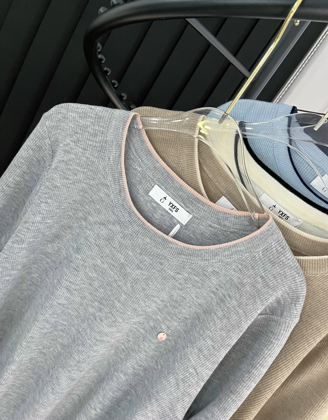 кофта женская,футболки модные,женская футболка,трикотажные футболки,футболки и майки