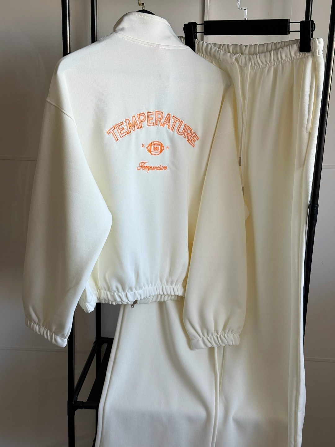 спортивный костюм celine,костюм спортивный,костюм спортивный женский,cпортивный костюм женский на флисе,спортивный костюм miu miu 2026