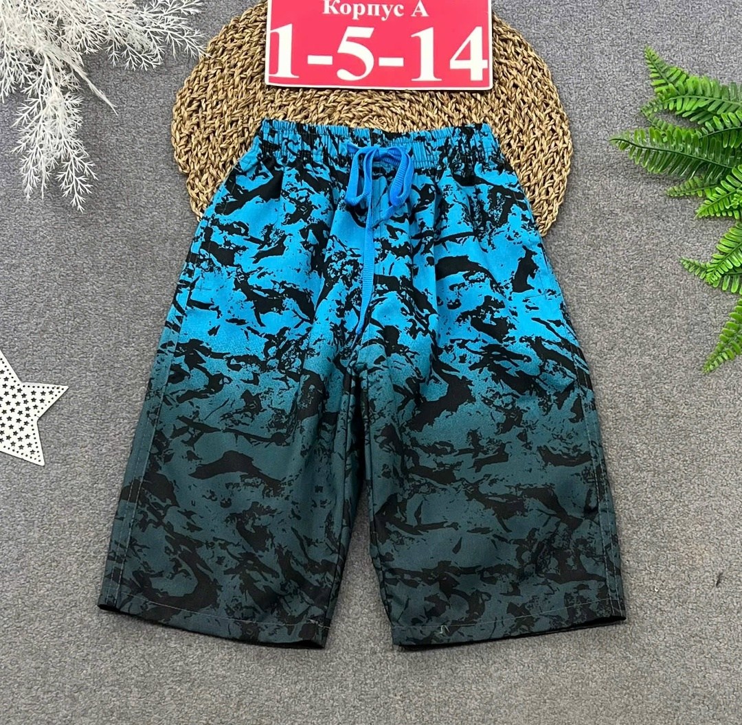 ребенок,мальчики модели на пляже,мальчики на пляже,мальчик,дети пляж