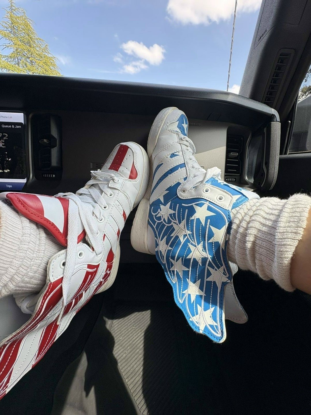 adidas jeremy scott wings 2.0 white,adidas jeremy scott wings 2.0,кроссовки adidas jeremy scott wings 2.0 white,adidas jeremy scott wings 4.0,adidas jeremy scott wings