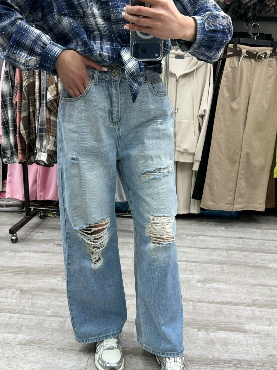 джинсы широкие,рваные джинсы,штаны джинсы,джинсы,джинсы женские рваные