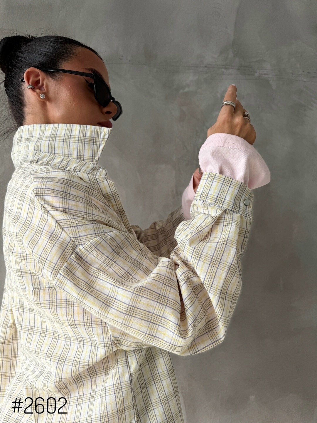 рубашка женская в клетку оверсайз,рубашка клетчатая оверсайз удлиненная,рубашка в клетку оверсайз хлопок,стильная рубашка,рубашка легкая