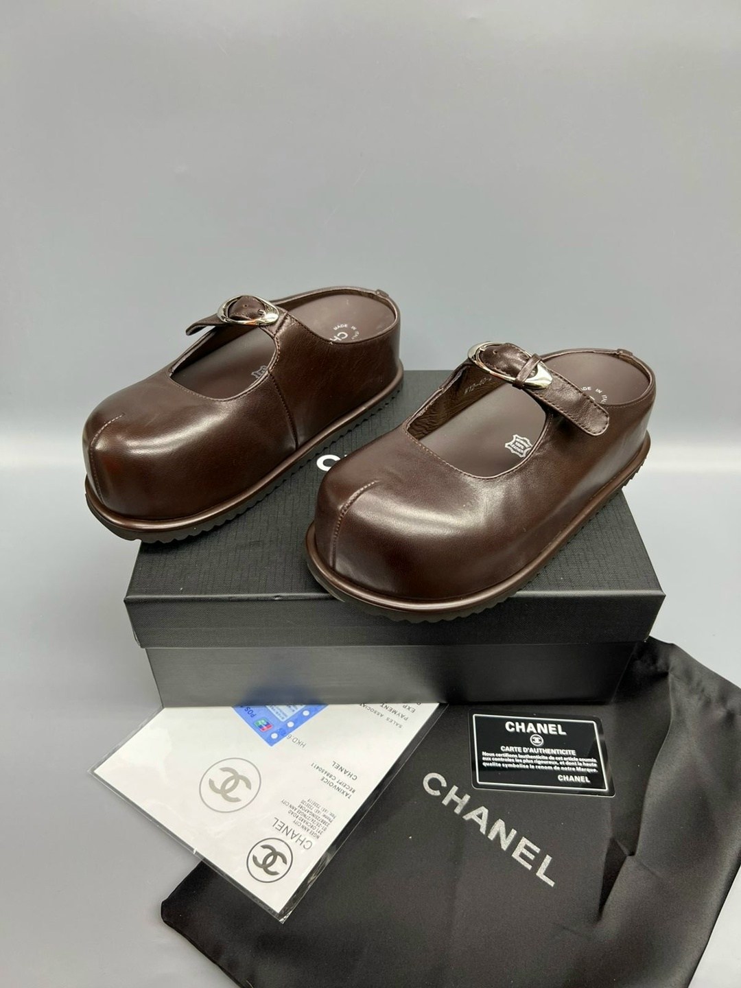 chanel туфли,босоножки chanel,chanel балетки,мюли chanel,шлепанцы chanel