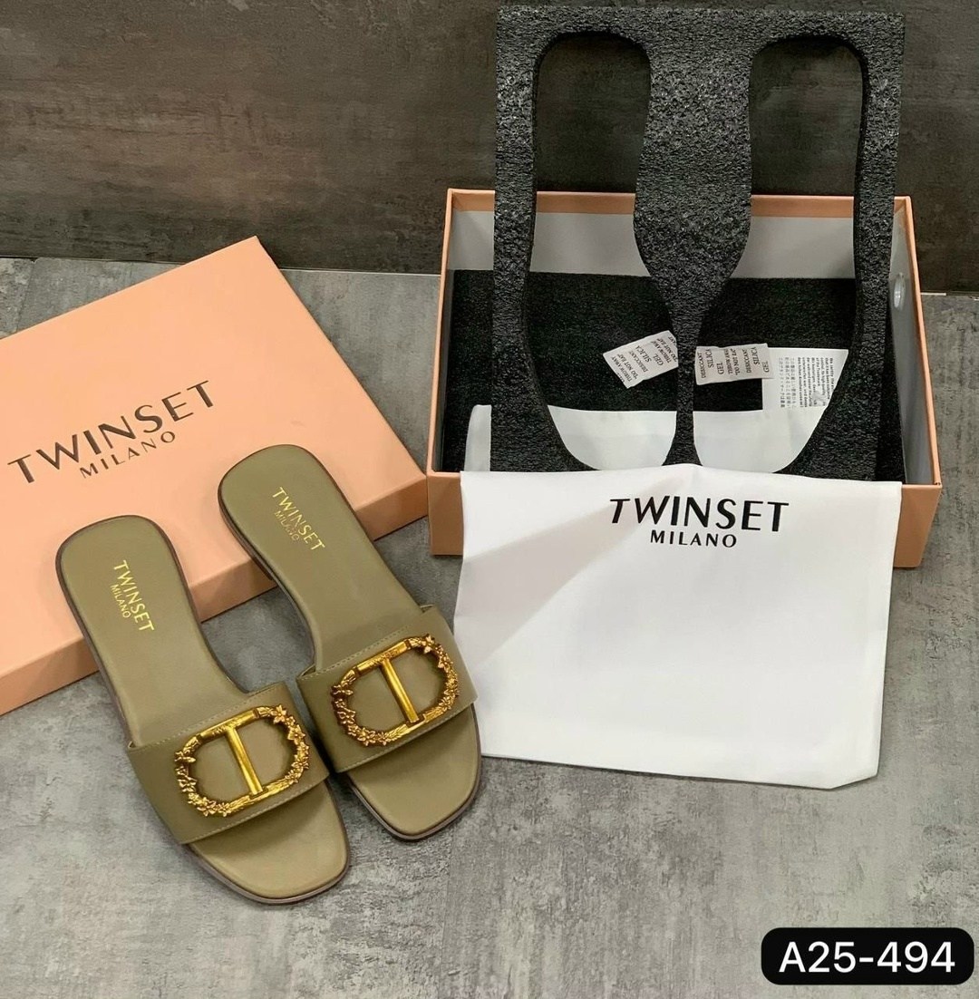 шлепанцы женские,,шлепанцы дизайнерские,летние шлепанцы,тапочки модные