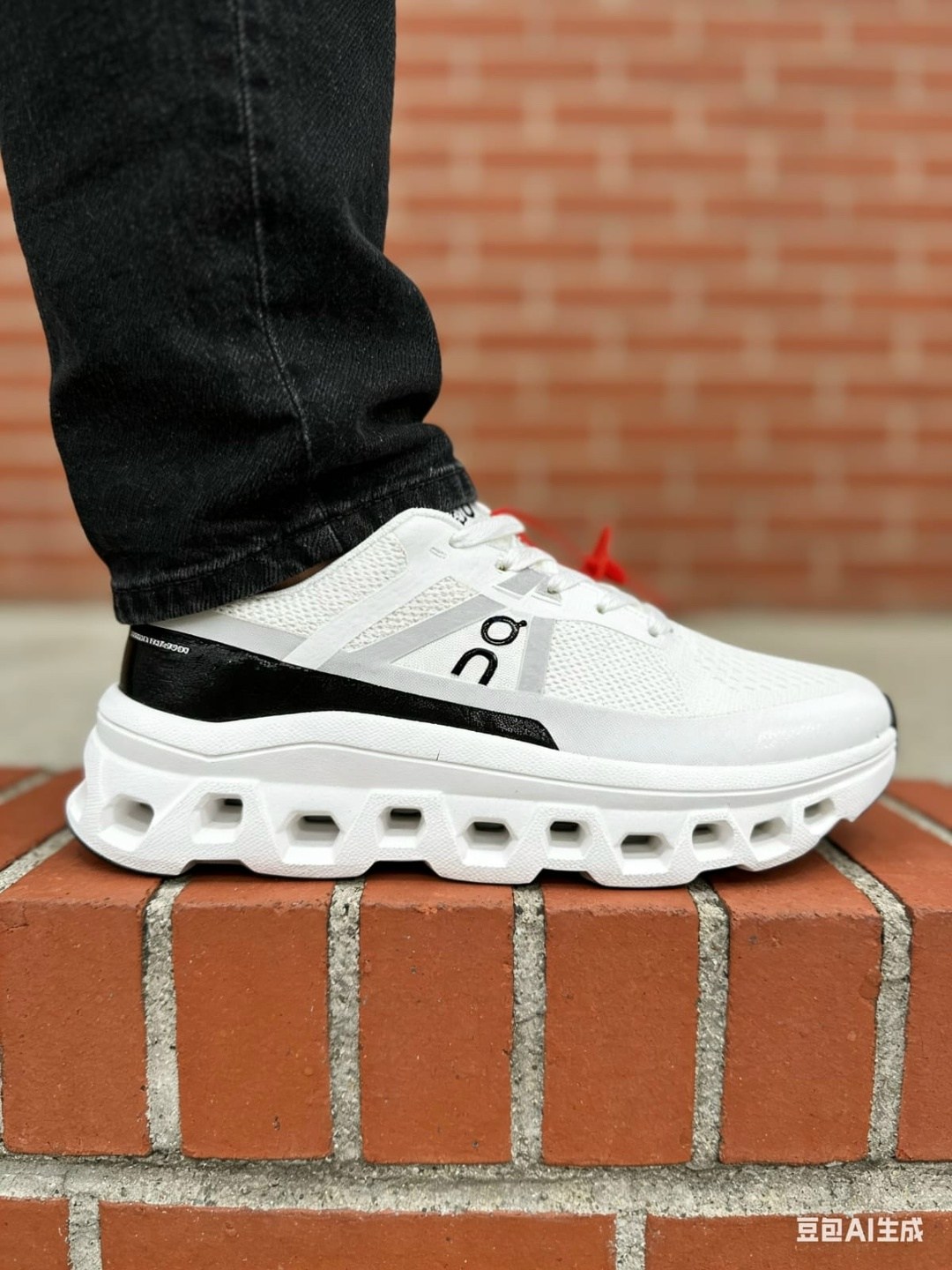 кроссовки,кроссовки on cloudrunner 2 цвет eclipse black,,кроссовки женский мужской,кроссовки для шоссейного бега cloudsurfer – мужские on черный