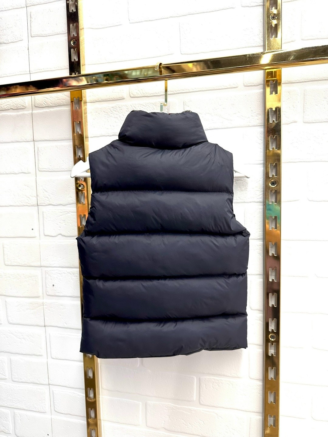 жилетка burberry,жилетка,жилет burberry,жилет мужской,пуховой жилет