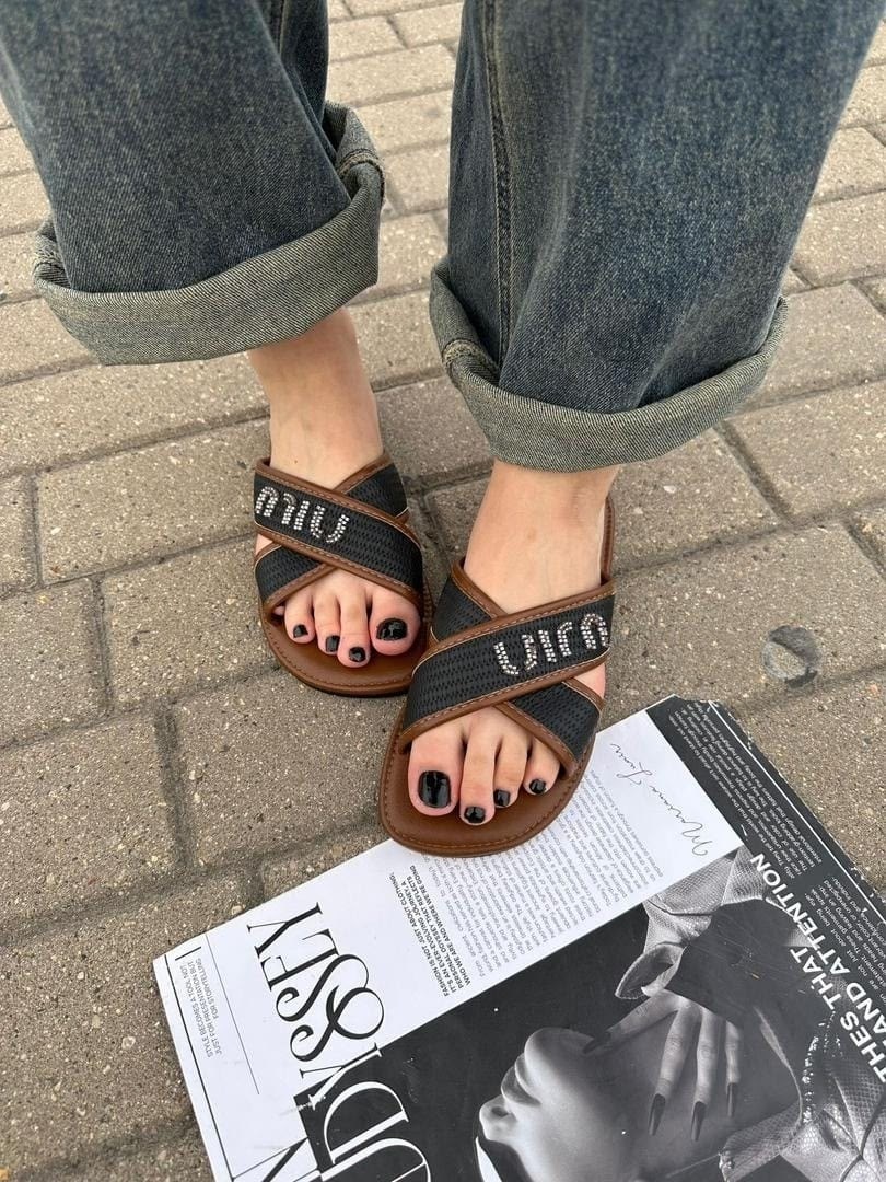 женские шлепанцы,,модные шлепанцы,шлепки эрмес,шлепанцы повседневные