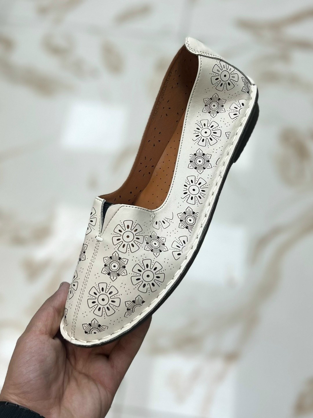 ,туфли женские,женская ,мокасины с перфорацией,летние туфли