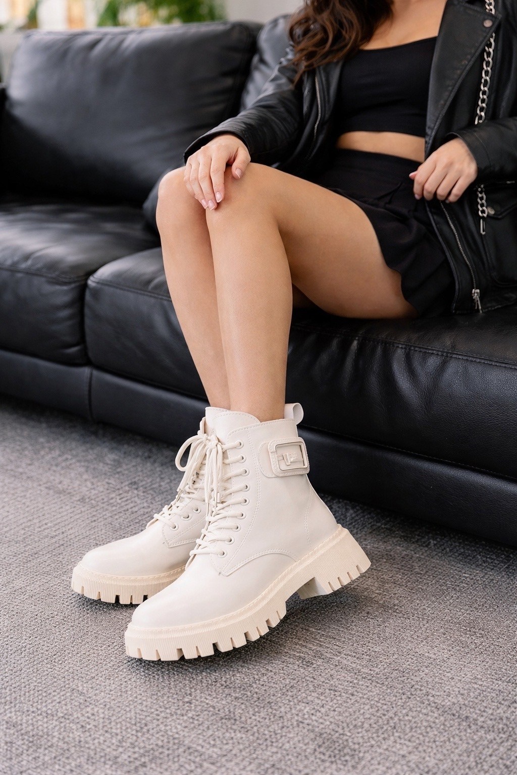 ботинки женские,,ботинки бежевые женские весна,ботинки,ботинки с бежевой подошвой