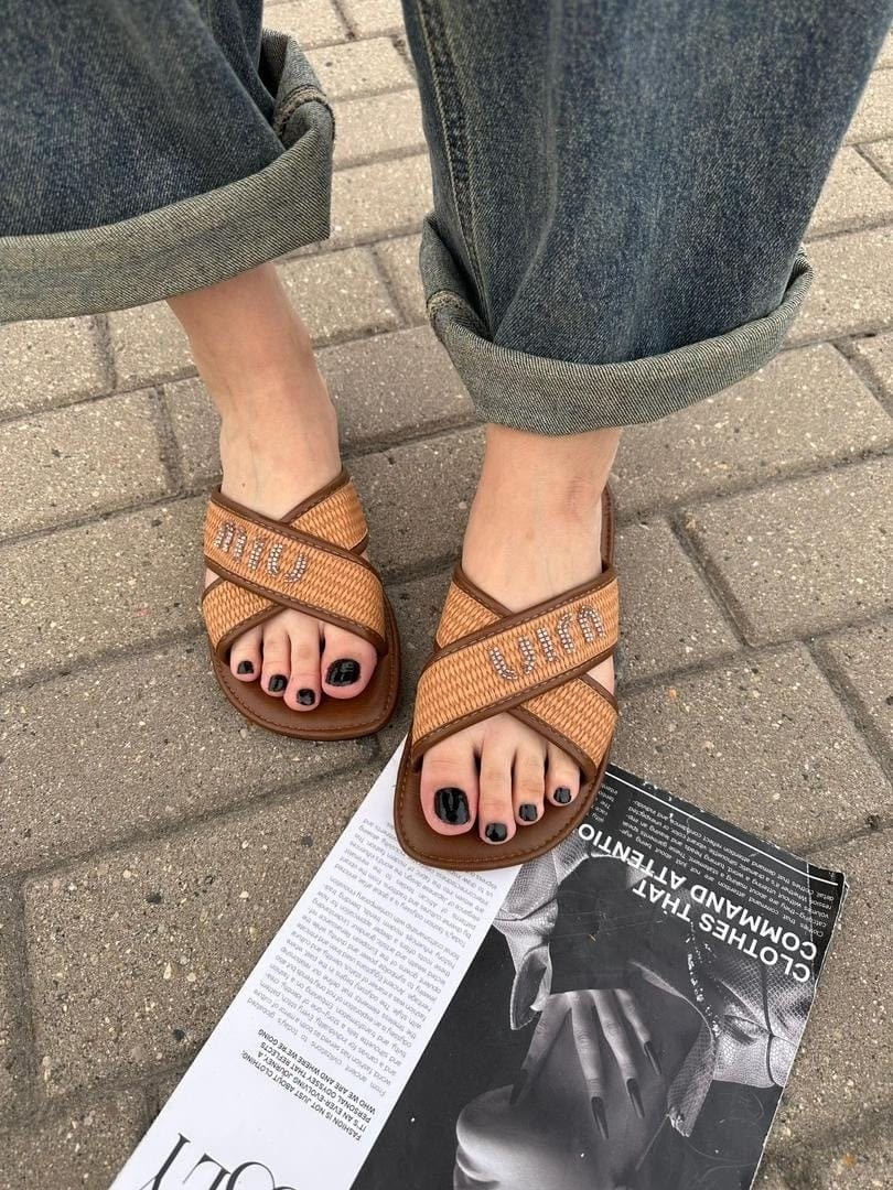 женские шлепанцы,,модные шлепанцы,шлепки эрмес,шлепанцы повседневные