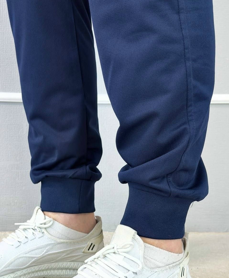 спортивные брюки,серые спортивные штаны мужские найк,спортивные джоггеры,брюки мужские спортивные,мужские спортивные штаны