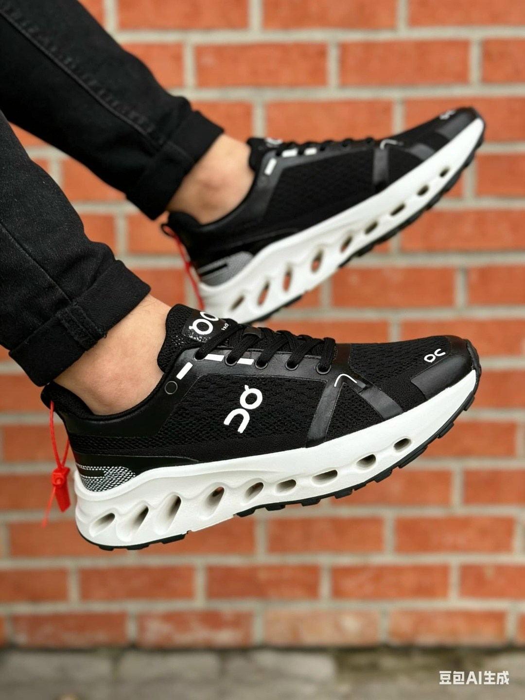 кроссовки,кроссовки on cloudrunner 2 цвет eclipse black,,кроссовки женский мужской,кроссовки для шоссейного бега cloudsurfer – мужские on черный