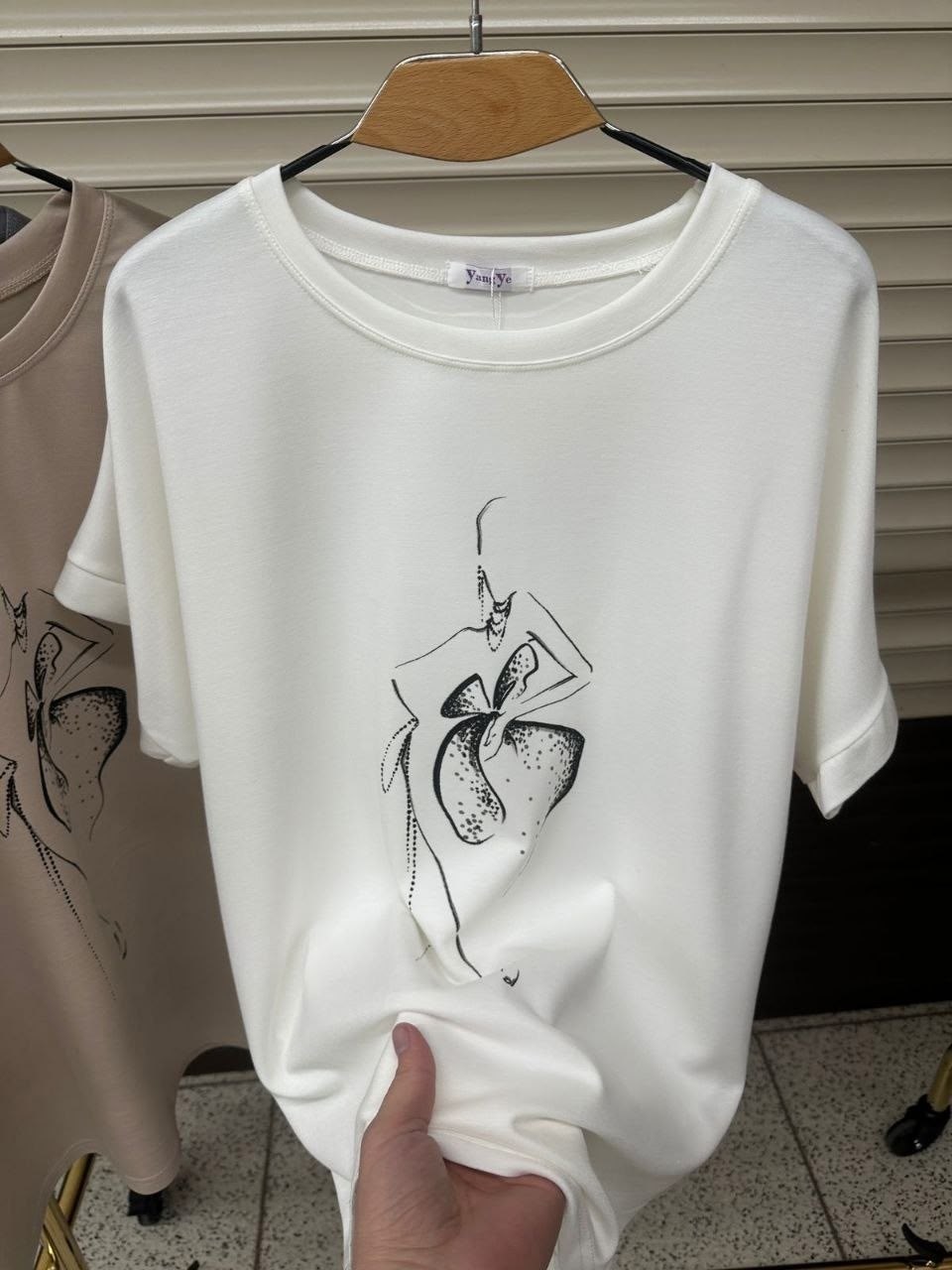 футболки женская,футболка,футболки базовая,футболки женские с принтом,футболки модные