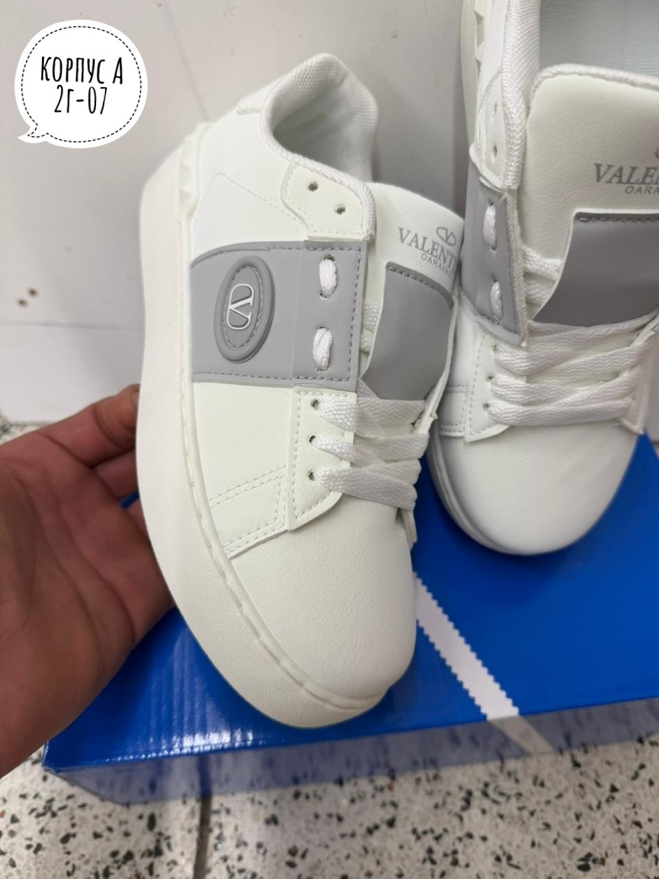 ,женские кроссовки,valentino кроссовки,кеды женски,женская