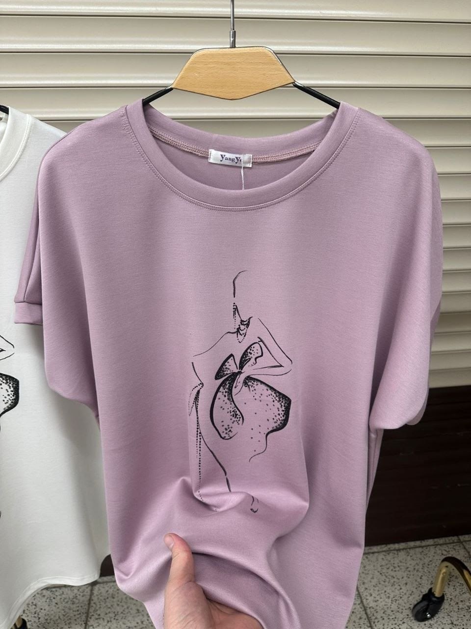 футболки женская,футболка,футболки базовая,футболки женские с принтом,футболки модные