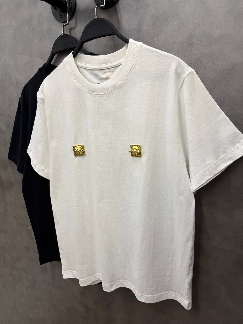 рубашка стильная,футболки женская,модные образы,футболке