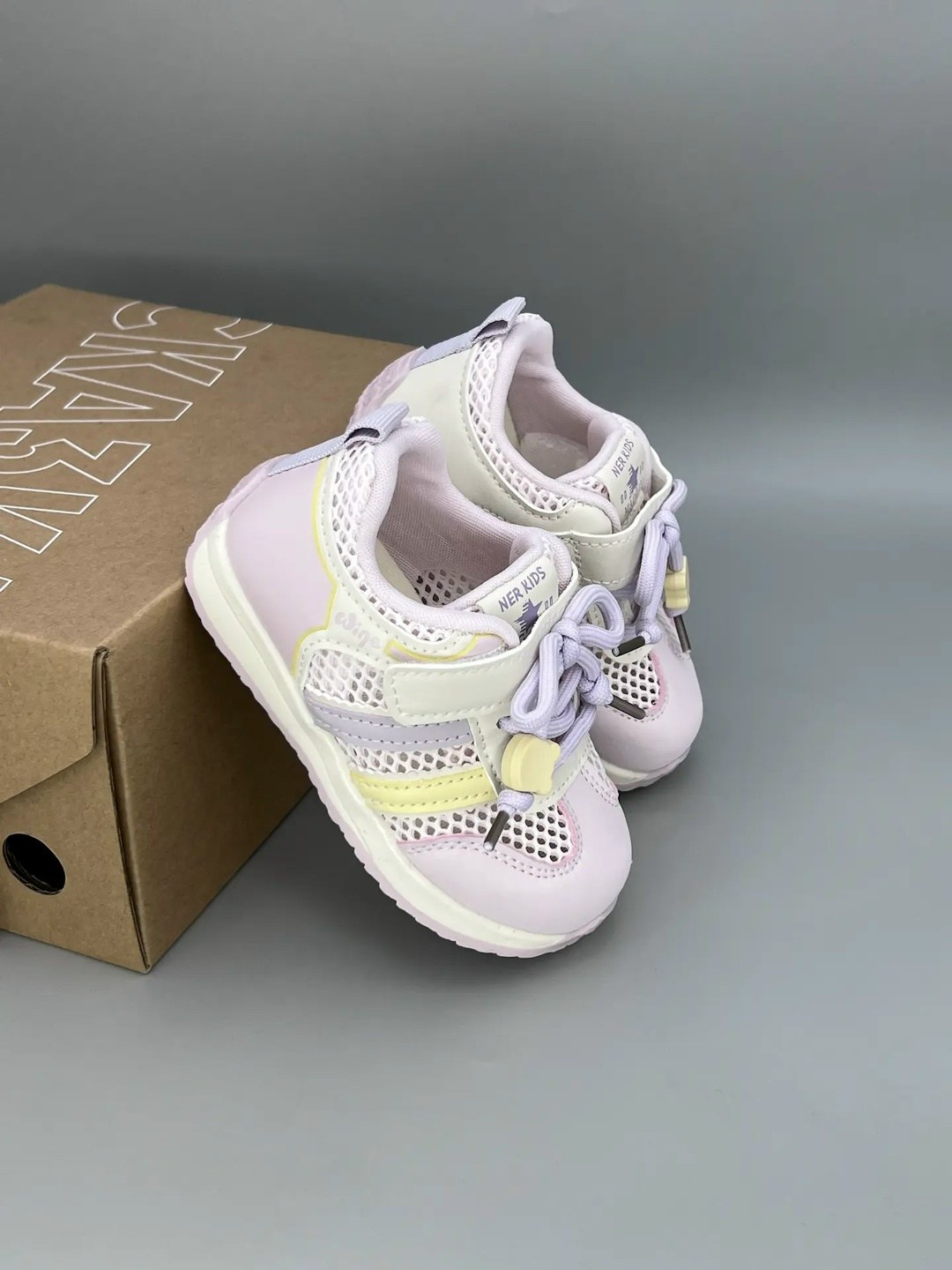 детские кроссовки,,кроссовки мальчику,кроссовки для малыша,детская