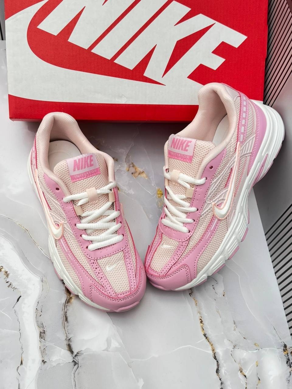 кроссовки женские nike,кроссовки nike,женские кроссовки,кроссовки nike initiator розовые,кроссовки для бега initiator женские с низким верхом розовые/белые/серебристые nike