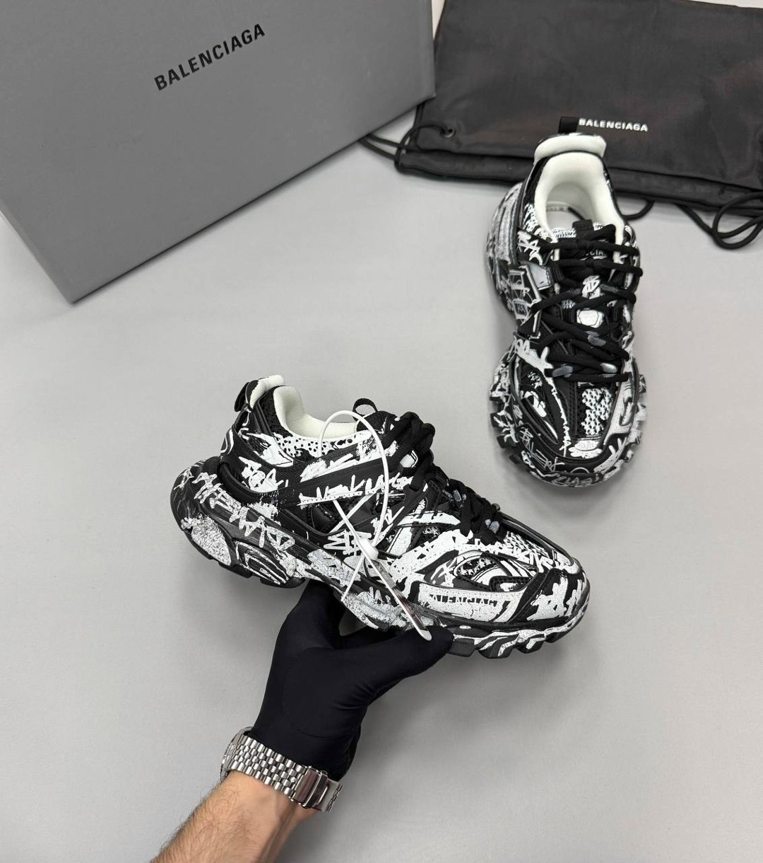 кроссовки balenciaga track,кроссовки balenciaga,кроссовки balenciaga track 1.0 graffiti,кроссовки balenciaga track 1 graffiti sneakers,спортивные кроссовки balenciaga