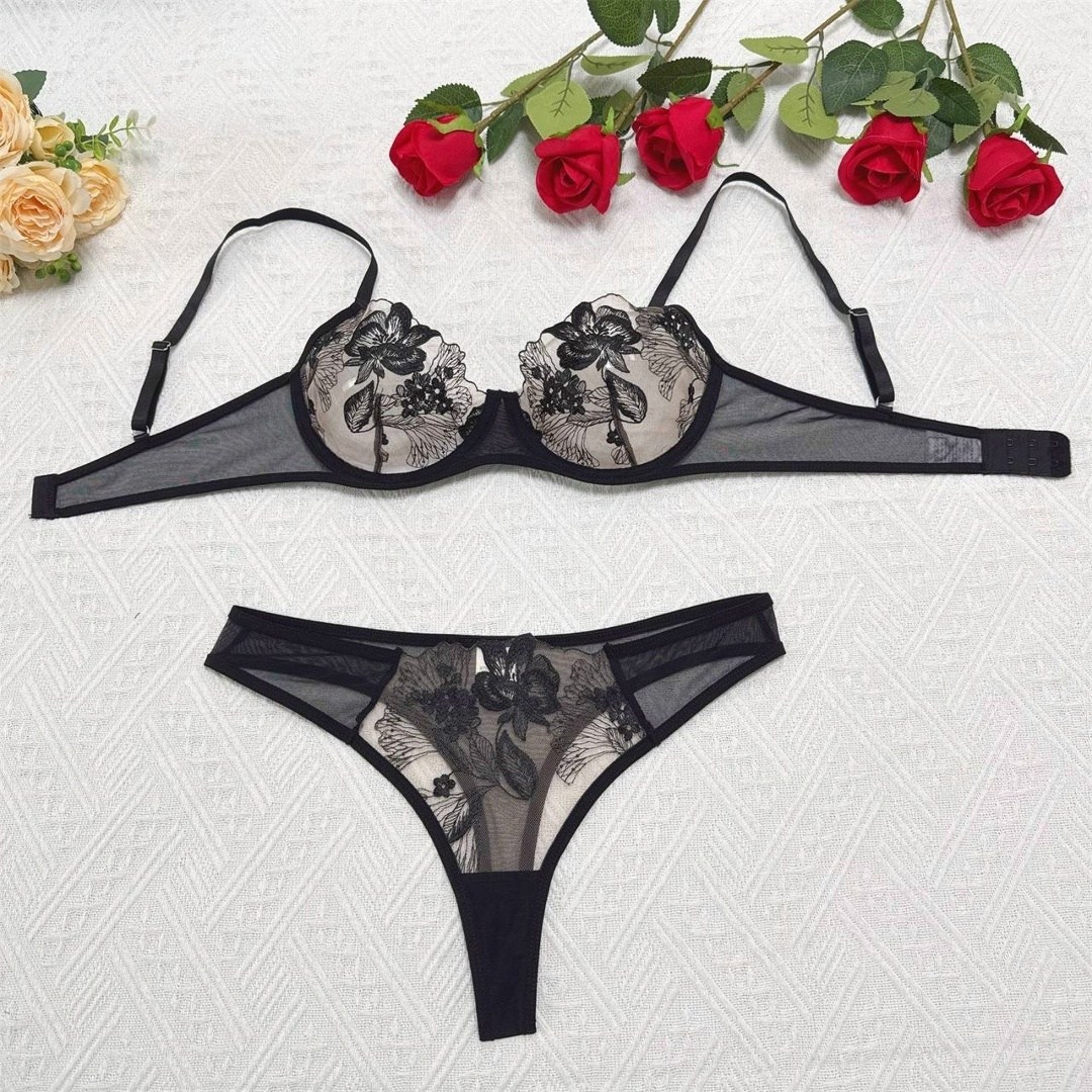 комплект нижнего белья женский,комплект прозрачного нижнего белья в сетку,комплект нижнего белья,комплект белья женское,женское нижнее белье