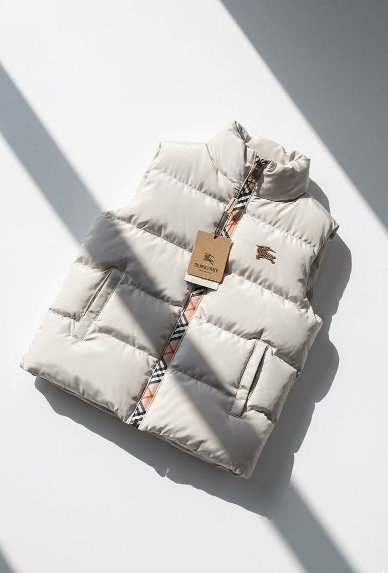 жилетка бербери детсая,жилет детский,жилетка детская,утепленный жилет burberry,жилет для девочек