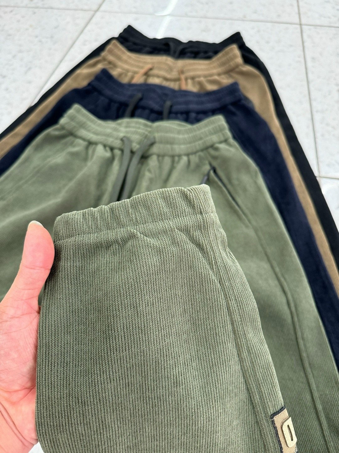 модные джоггеры,брюки джоггеры,мужские брюки,брюки мужские джоггеры,штаны мужские