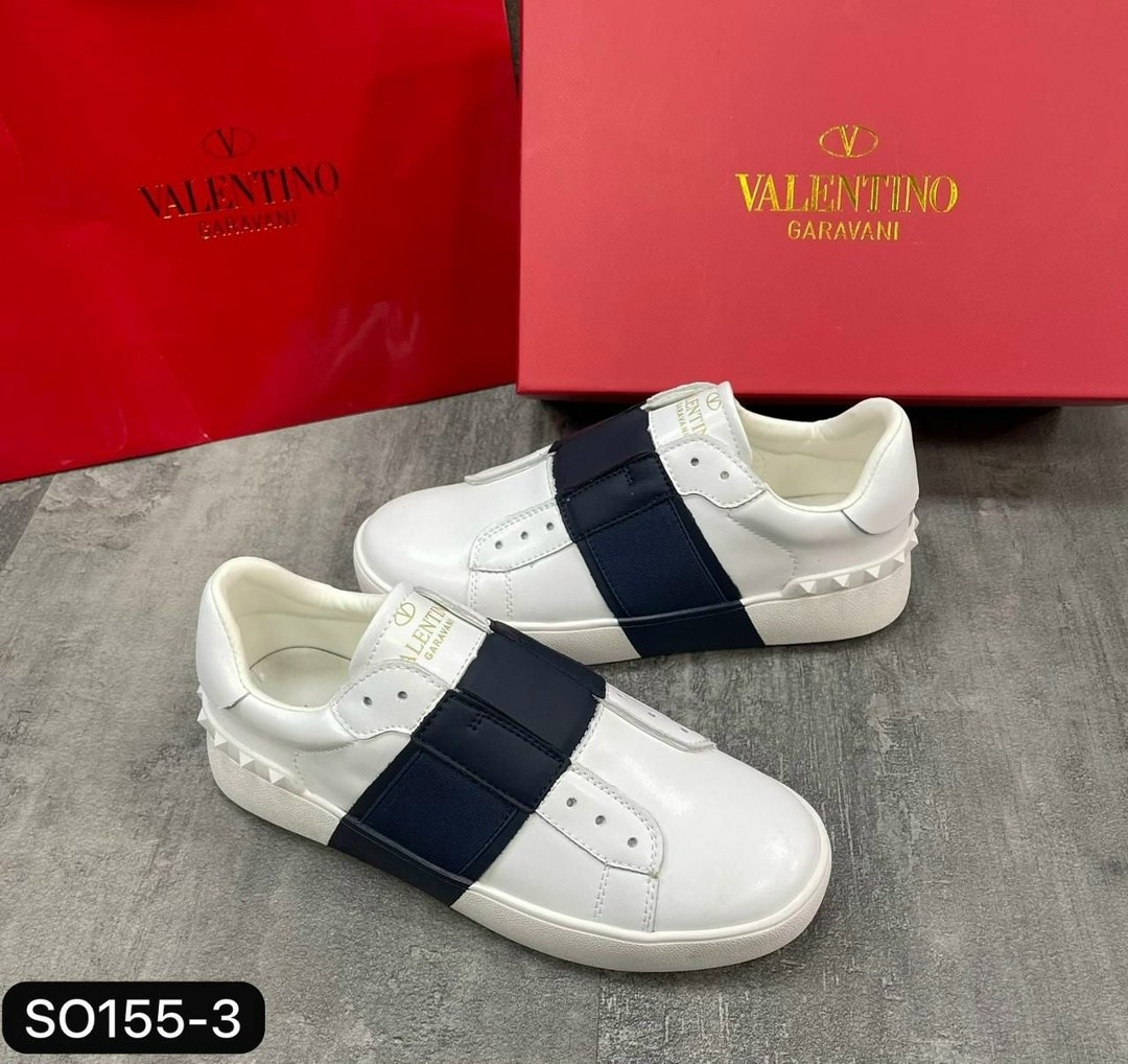 кроссовки valentino,valentino кеды,,женские кроссовки valentino,кеды valentino garavani