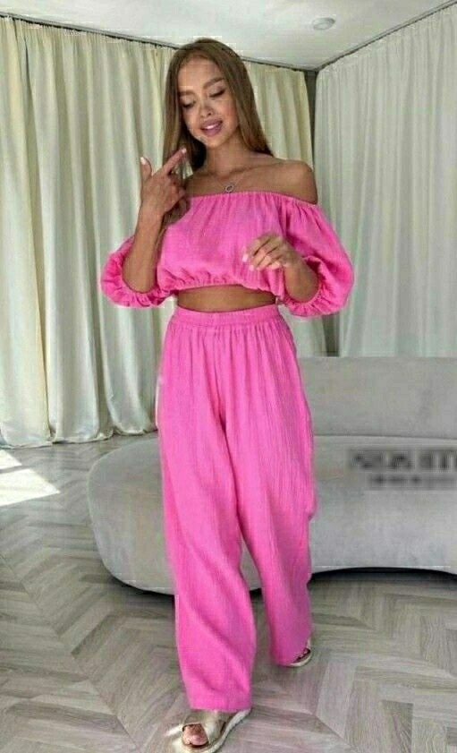 костюм с широкими брюками,брючный костюм с топом,брючный костюм,женский костюм с брюками палаццо,костюм с брюками палаццо