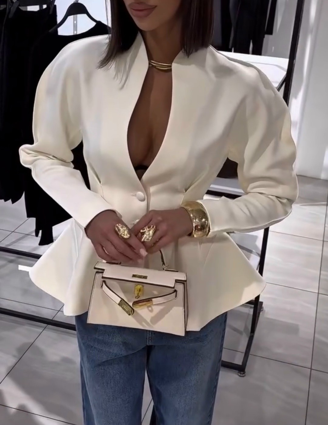 жакет с баской,пиджак,жакет приталенный,жакет