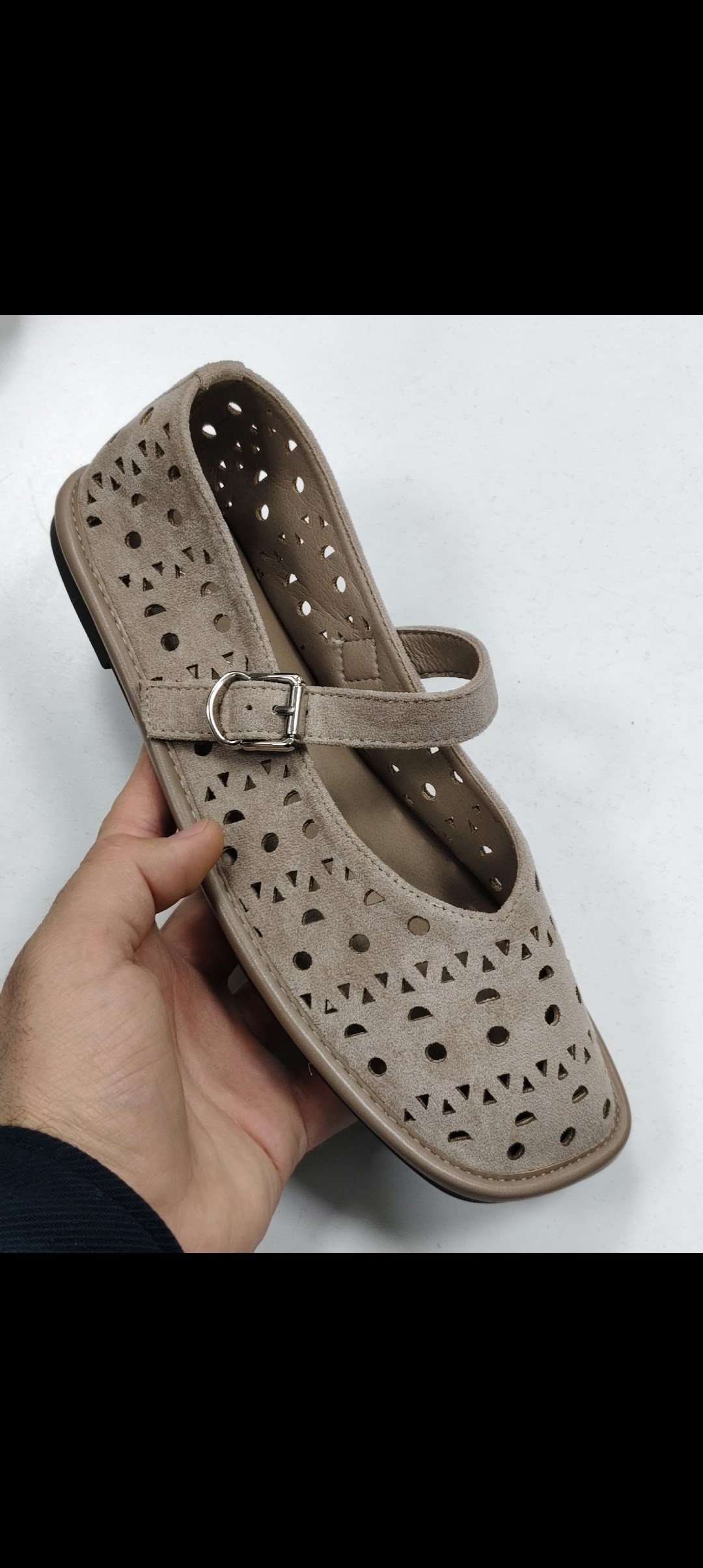 ,женские босоножки,женская ,туфли с перфорацией,аданекс