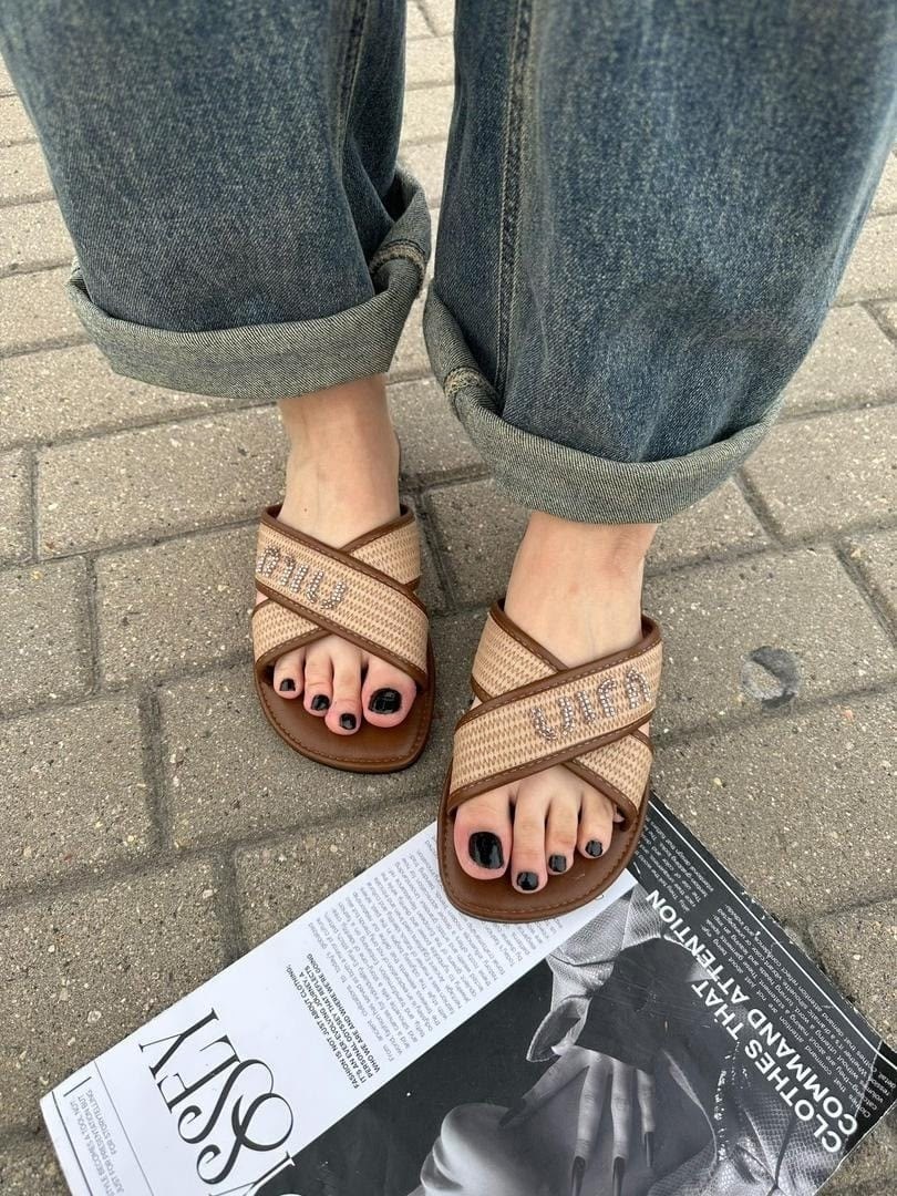 женские шлепанцы,,модные шлепанцы,шлепки эрмес,шлепанцы повседневные