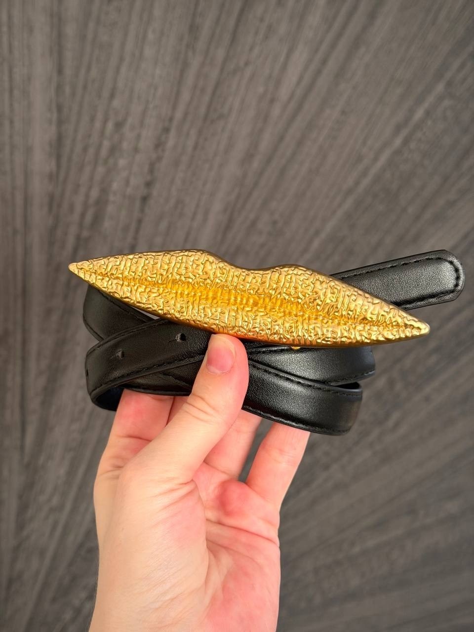 женские ремни,ремень для женщин,ремни и пояса,кожаные ремни,ремень версаче женский