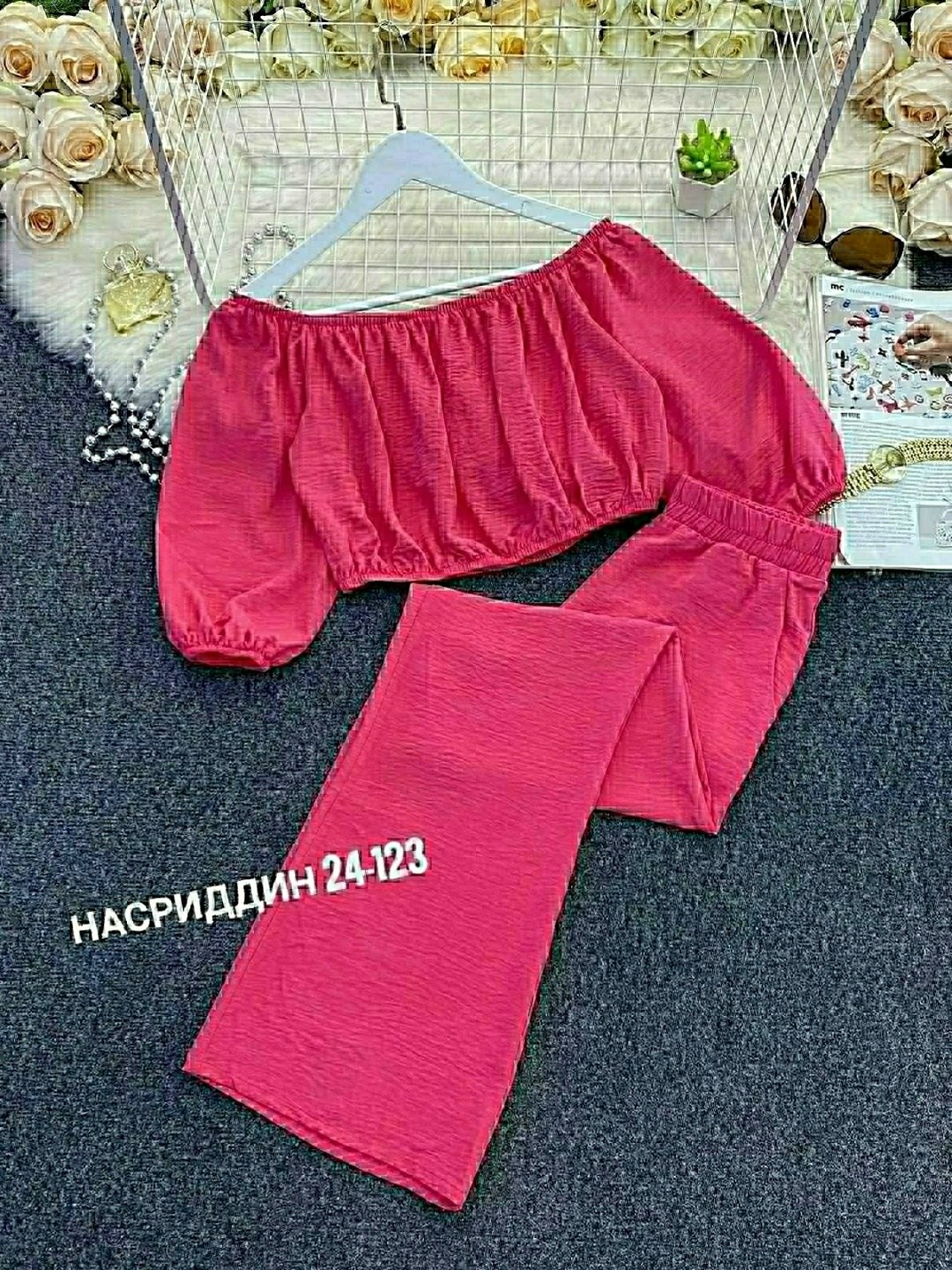 костюм с широкими брюками,брючный костюм с топом,брючный костюм,женский костюм с брюками палаццо,костюм с брюками палаццо