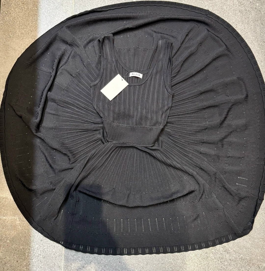 платье,платье черное,стильное платье,женское платье,черное платье плиссе