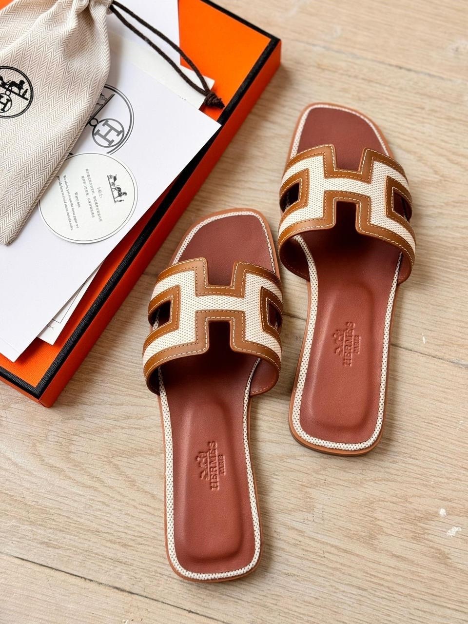 шлепки хермес оран оригинал,шлепанцы эрмес,шлепки хермес оран,шлепанцы гермес оранжевые,шлёпки эрмес женские